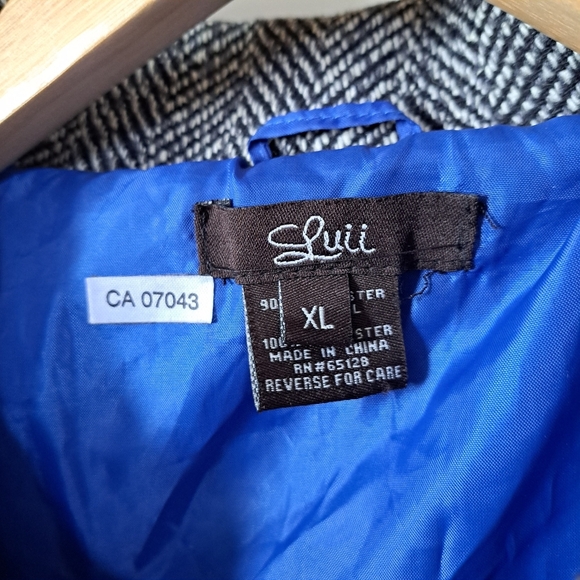 Luii | Black & white wool blend herringbone one button closer women's jacket - Picture 7 of 8